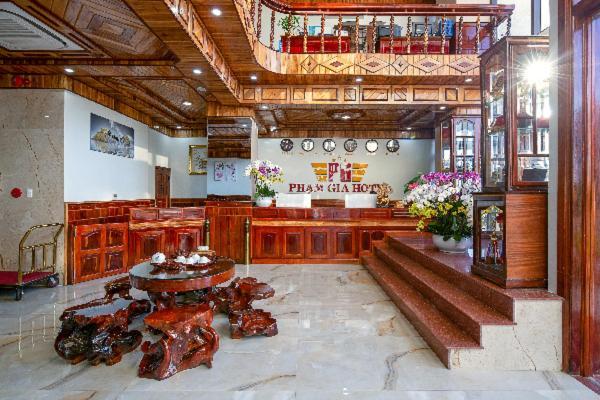 Khach San Pham Gia Da Nang Hotel Exterior photo