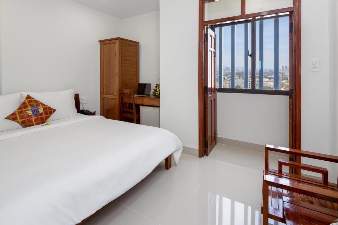 Khach San Pham Gia Da Nang Hotel Exterior photo