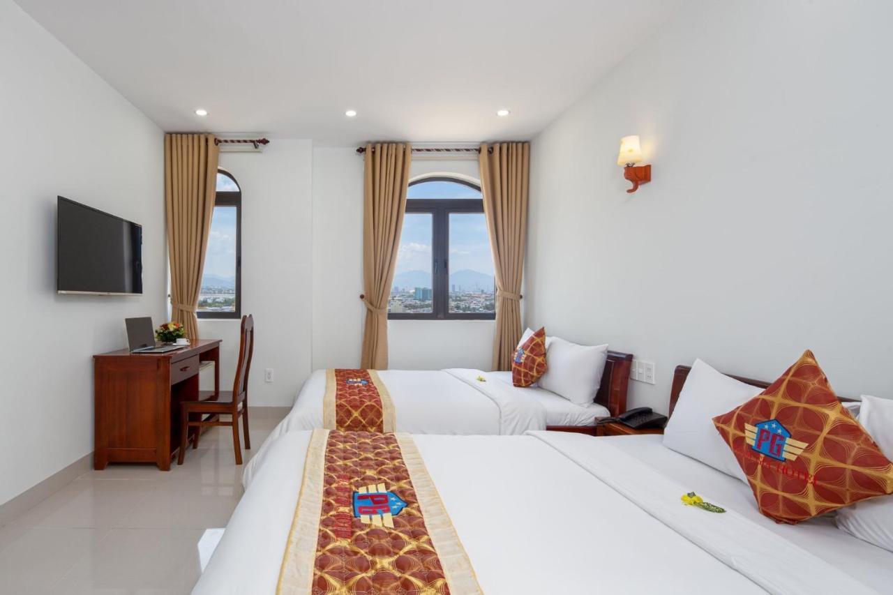Khach San Pham Gia Da Nang Hotel Exterior photo
