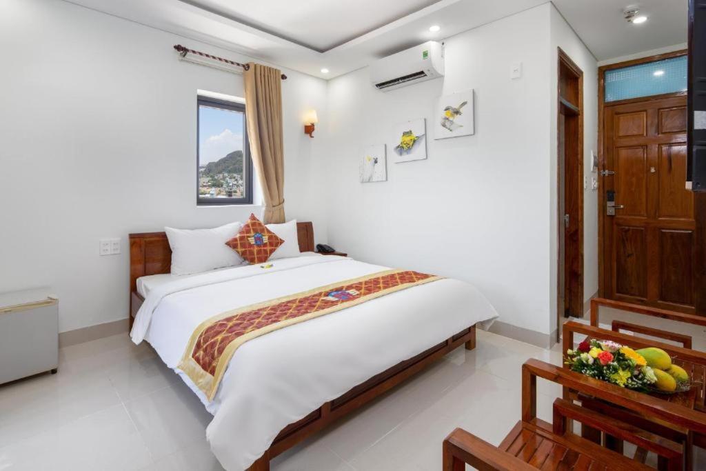 Khach San Pham Gia Da Nang Hotel Exterior photo